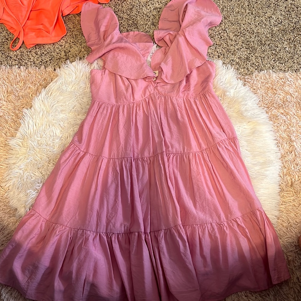 Pink dress
